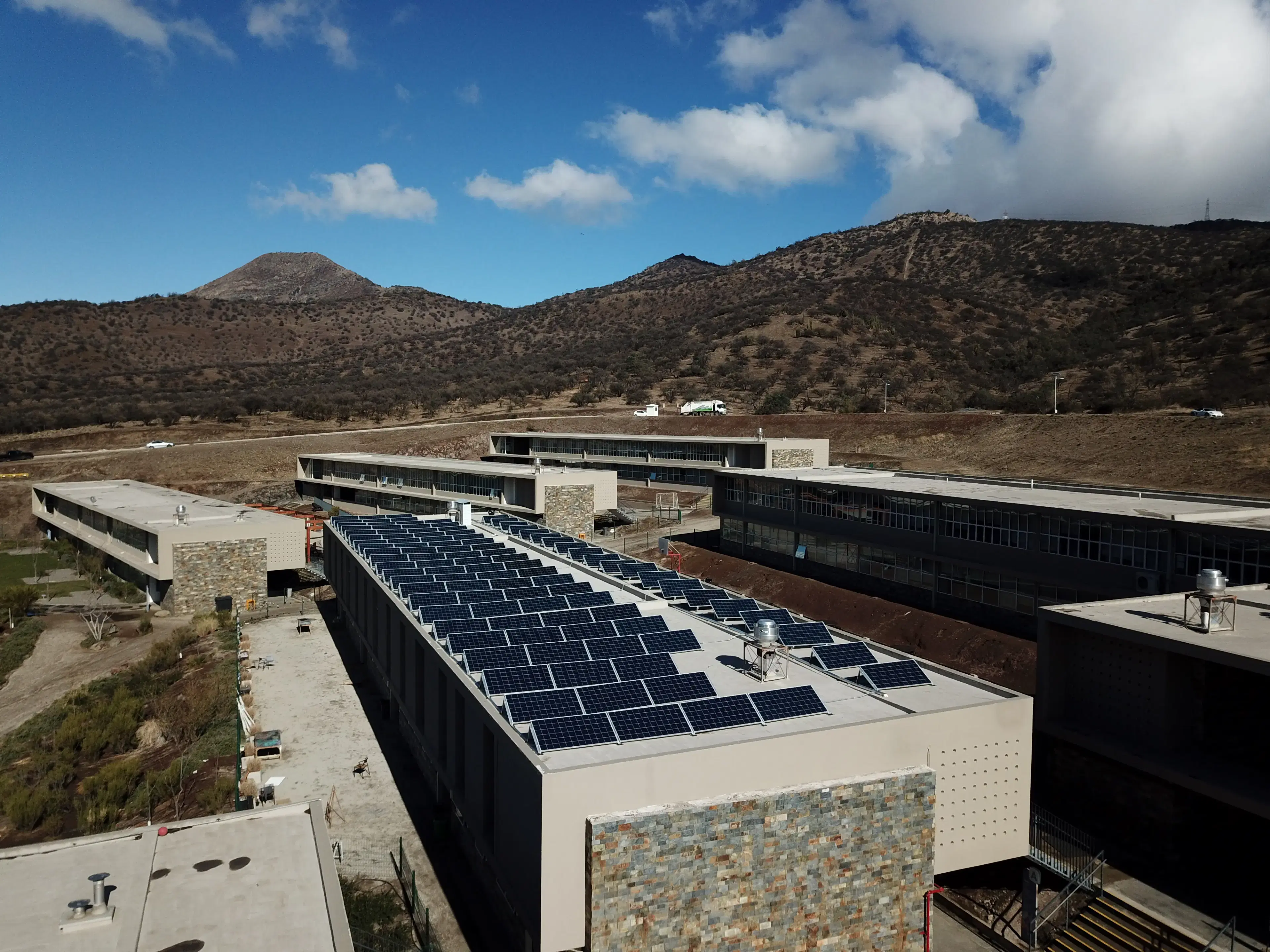 Instalación solar Colegio Craighouse