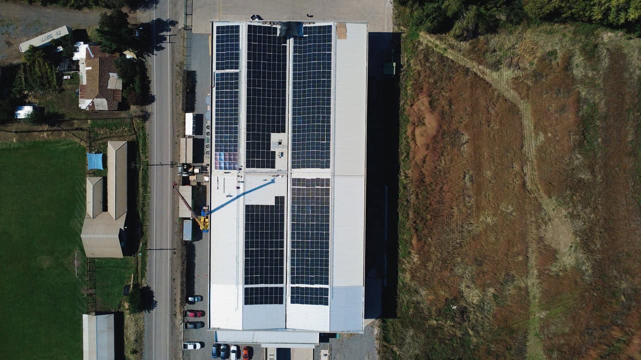 Instalación solar Frigorífico Frontal Trust