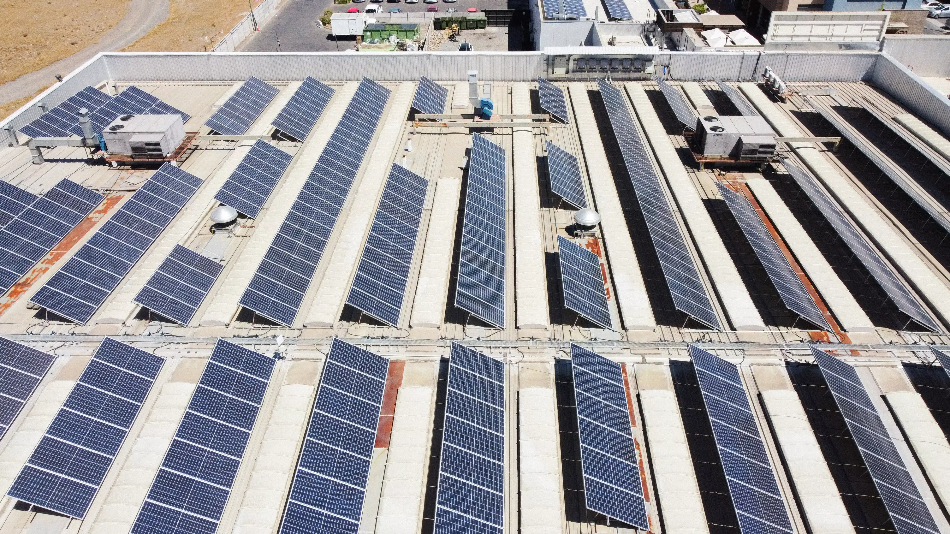 Instalación solar Paseo Parque – Etapa 1