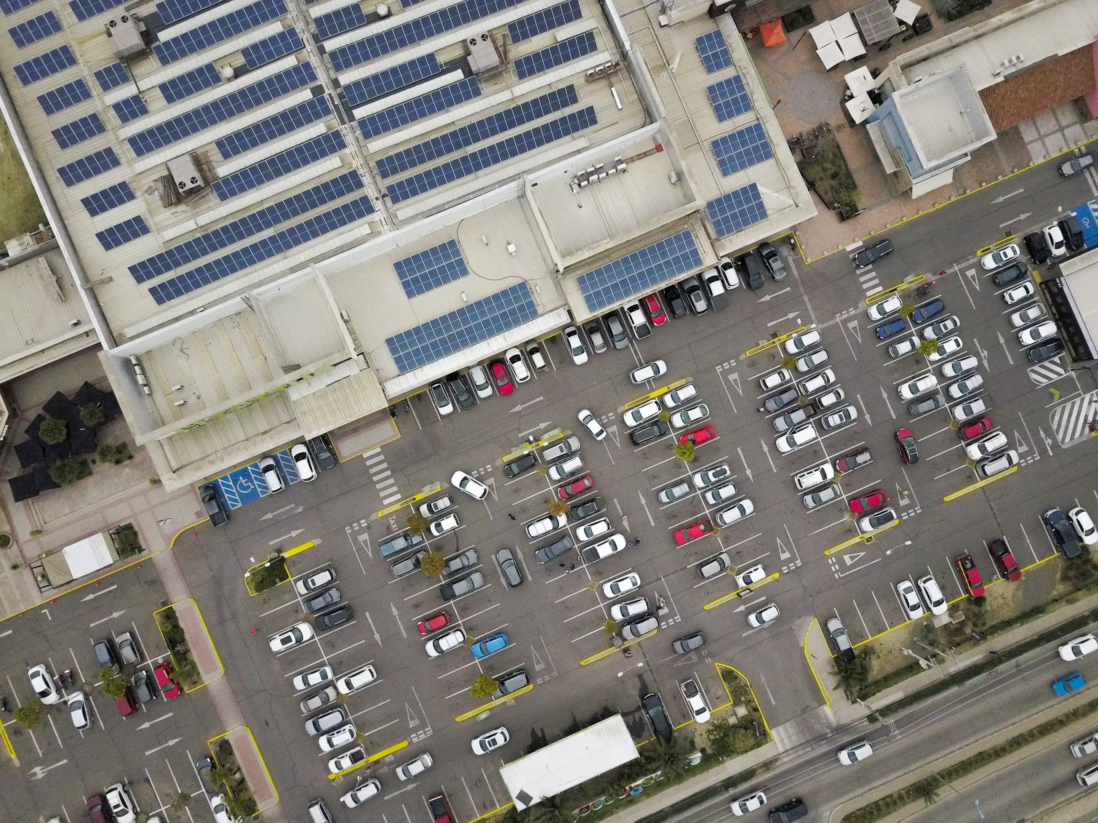 Instalación solar Paseo Parque – Etapa 1