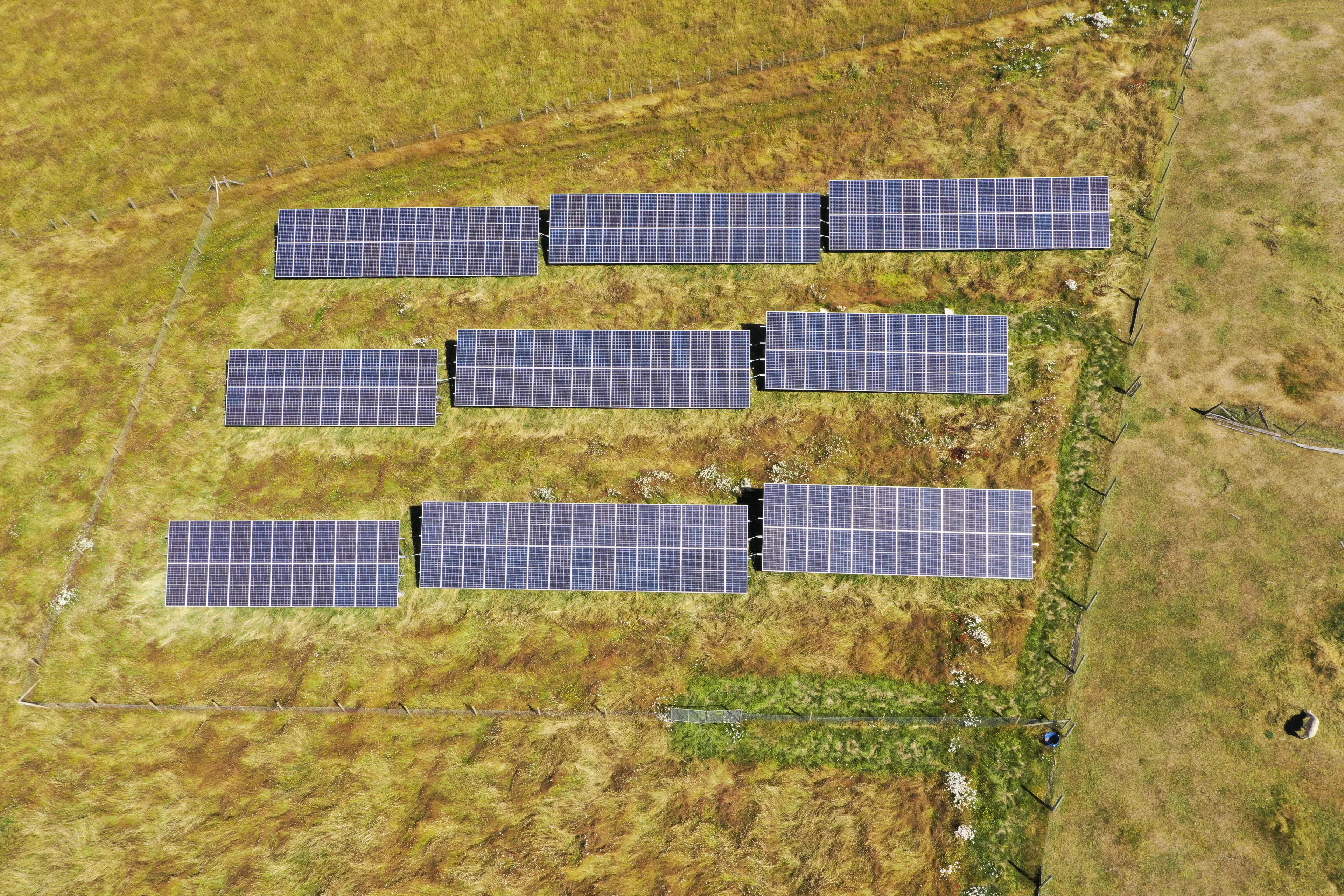 Instalación solar Restaurant Espantapájaros