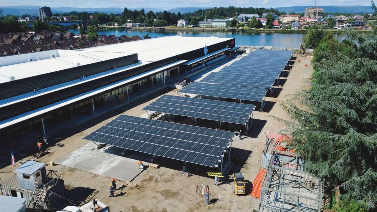 Instalación solar Supermercado El Trébol