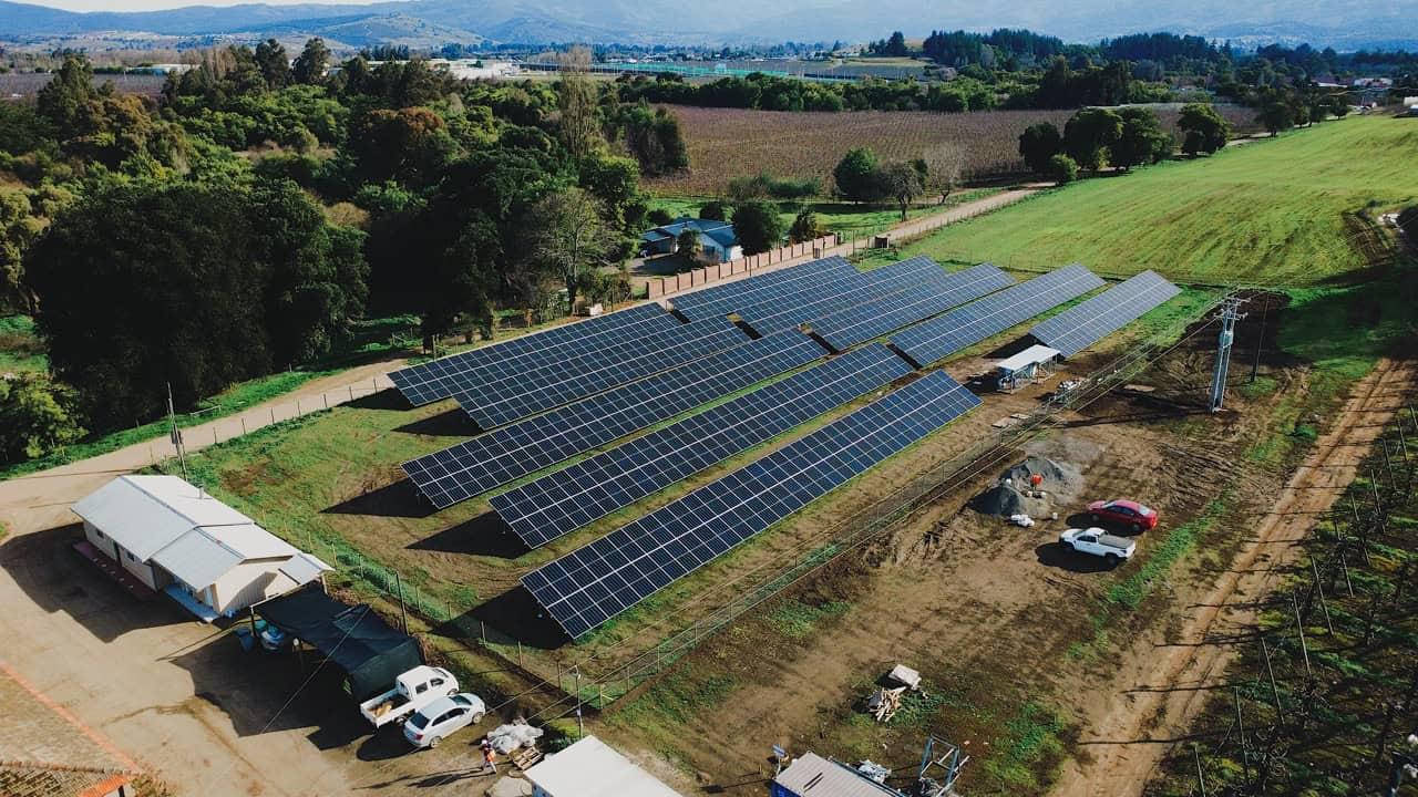 Instalación solar Agrícola Santa Cecilia