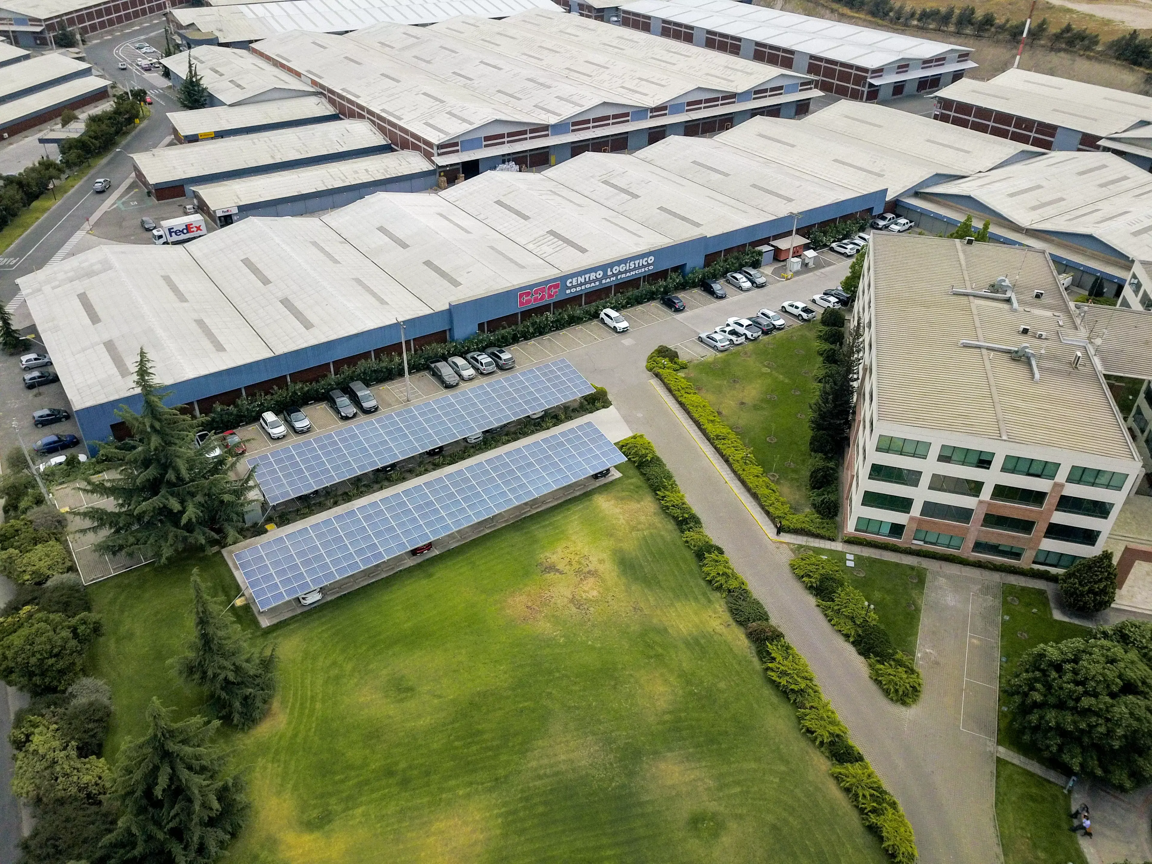 Instalación solar Bodegas San Francisco