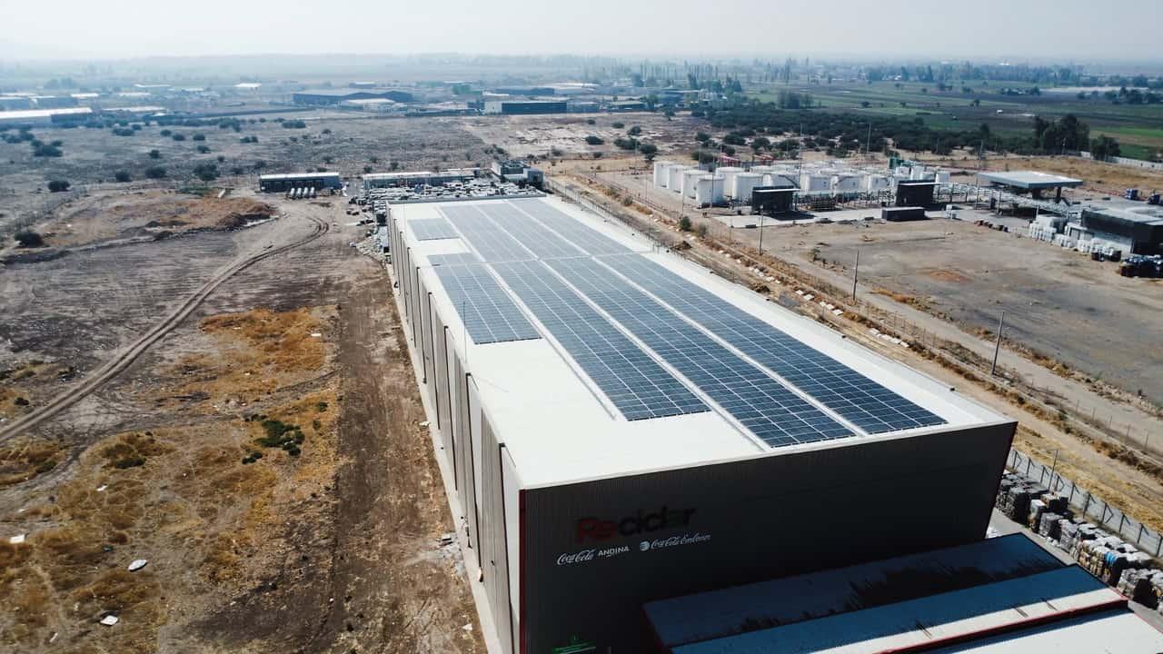 Instalación solar Coca Cola Recicla