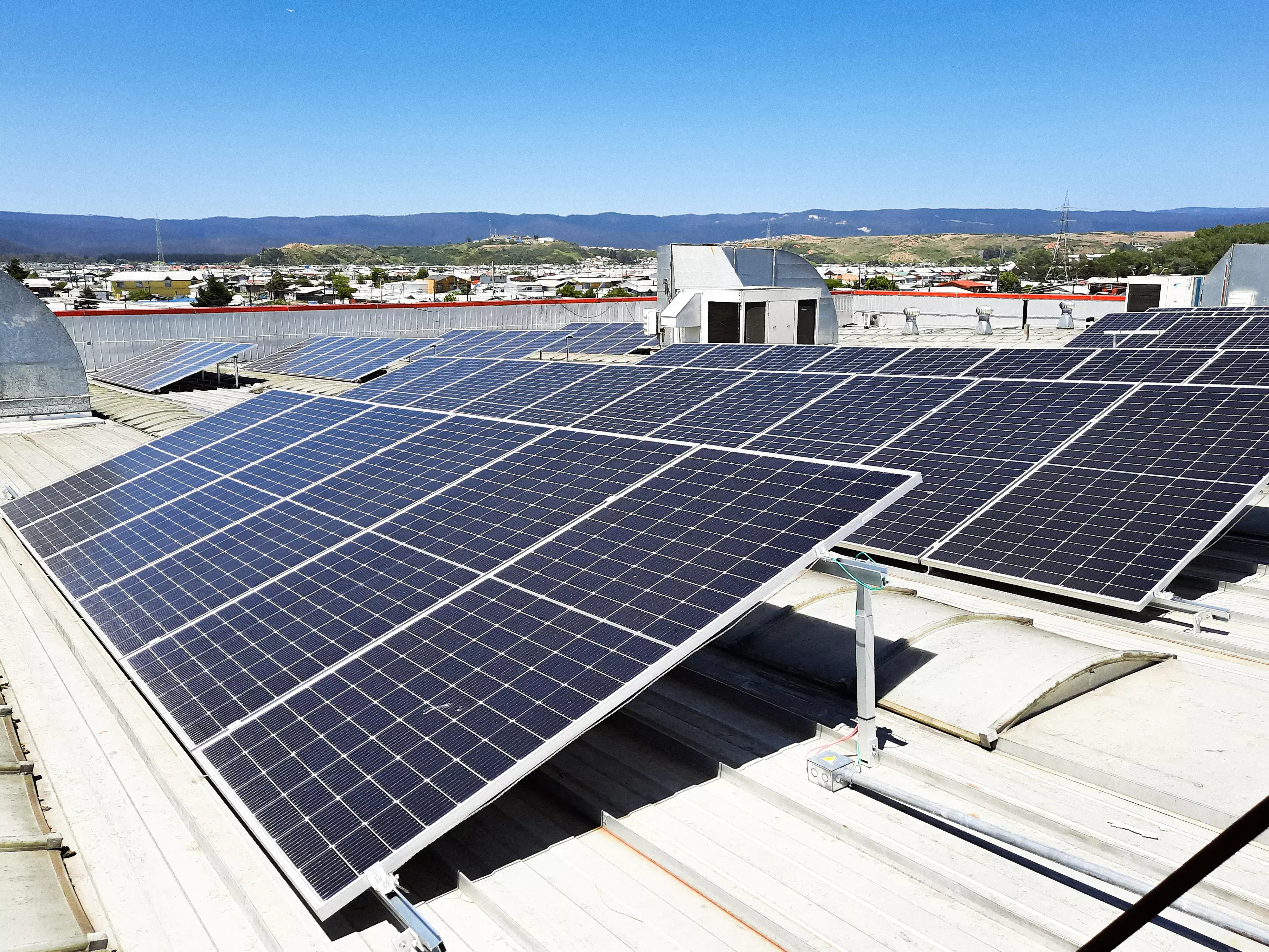 Instalación solar Grupo Patio Coronel
