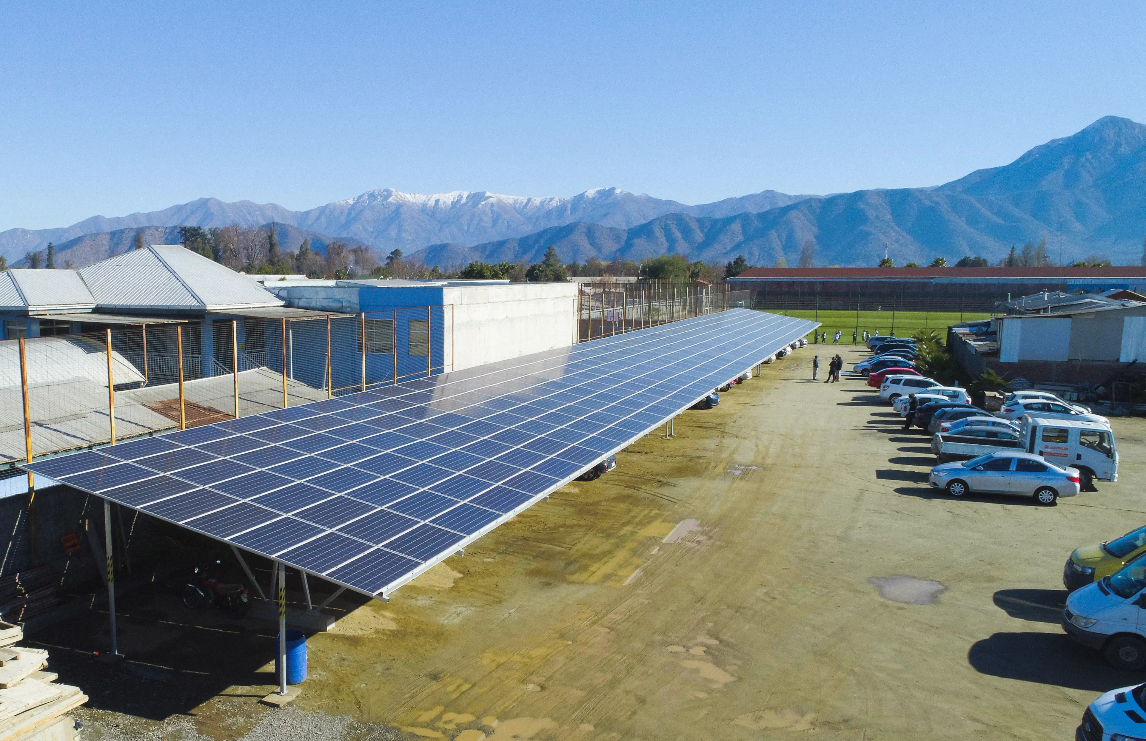 Instalación solar Instituto Santa Teresa de los Andes