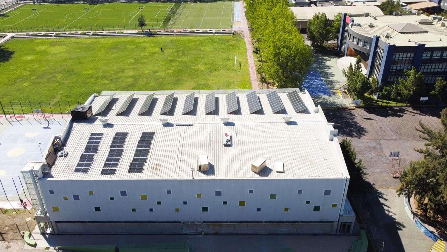 Instalación solar ISP School