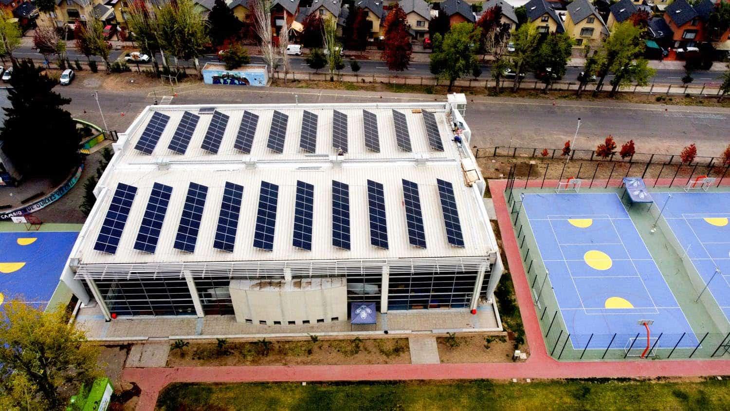 Instalación solar ISP School