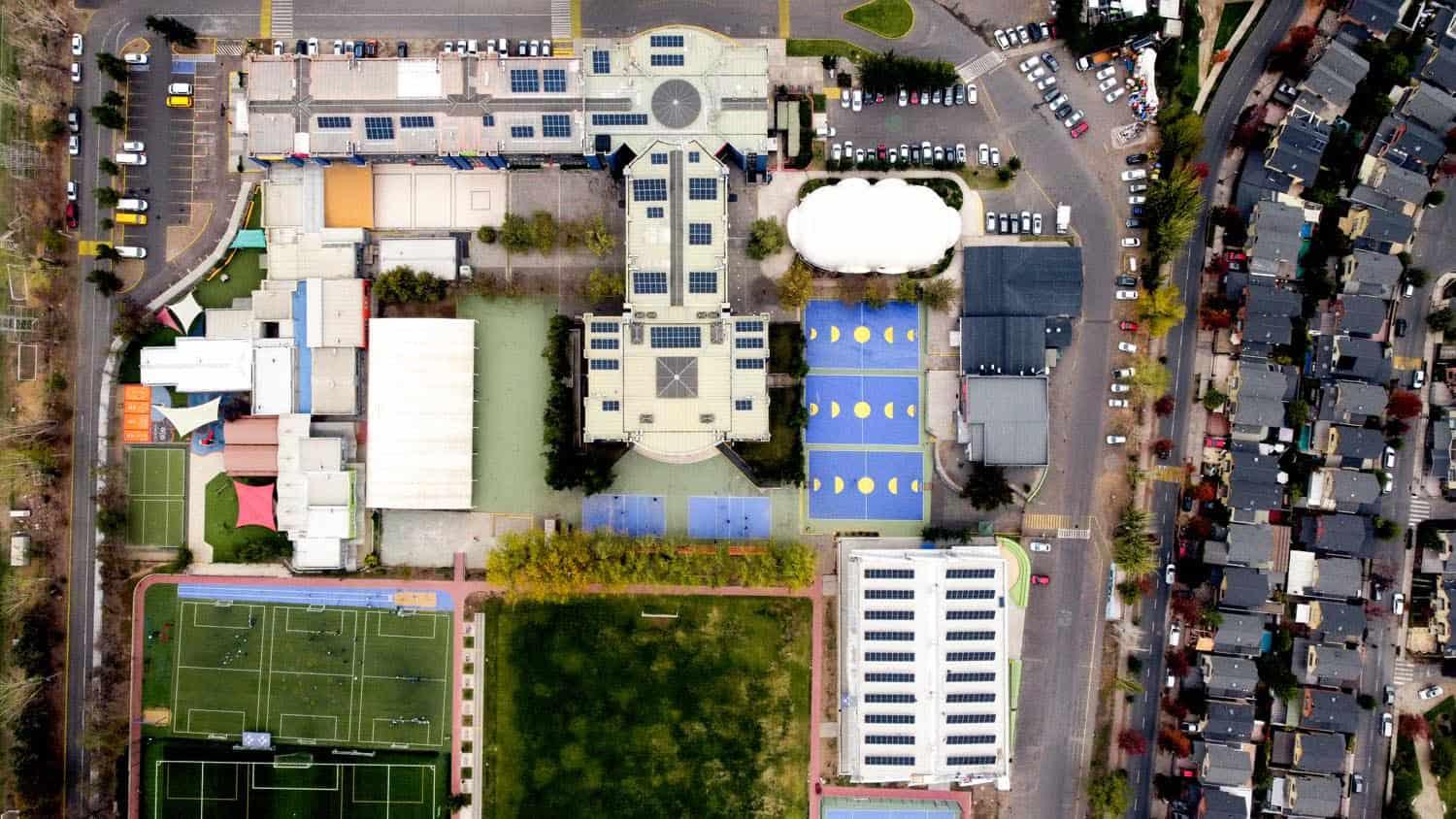Instalación solar ISP School
