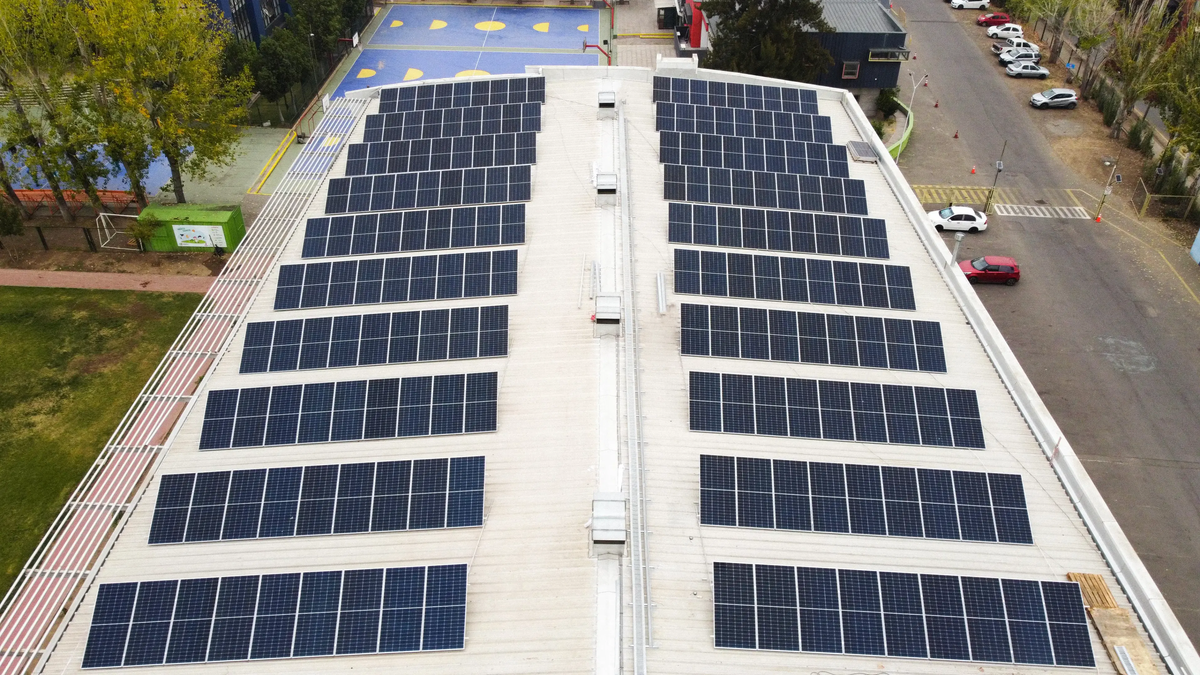 Instalación solar ISP School