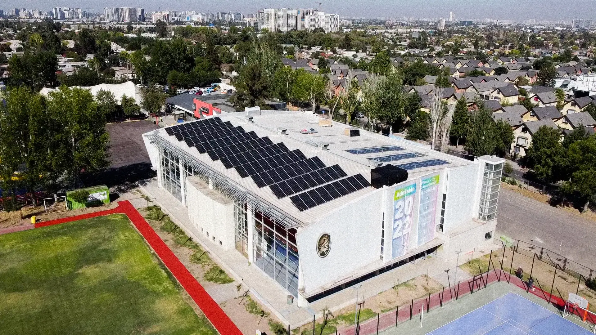 Instalación solar ISP School