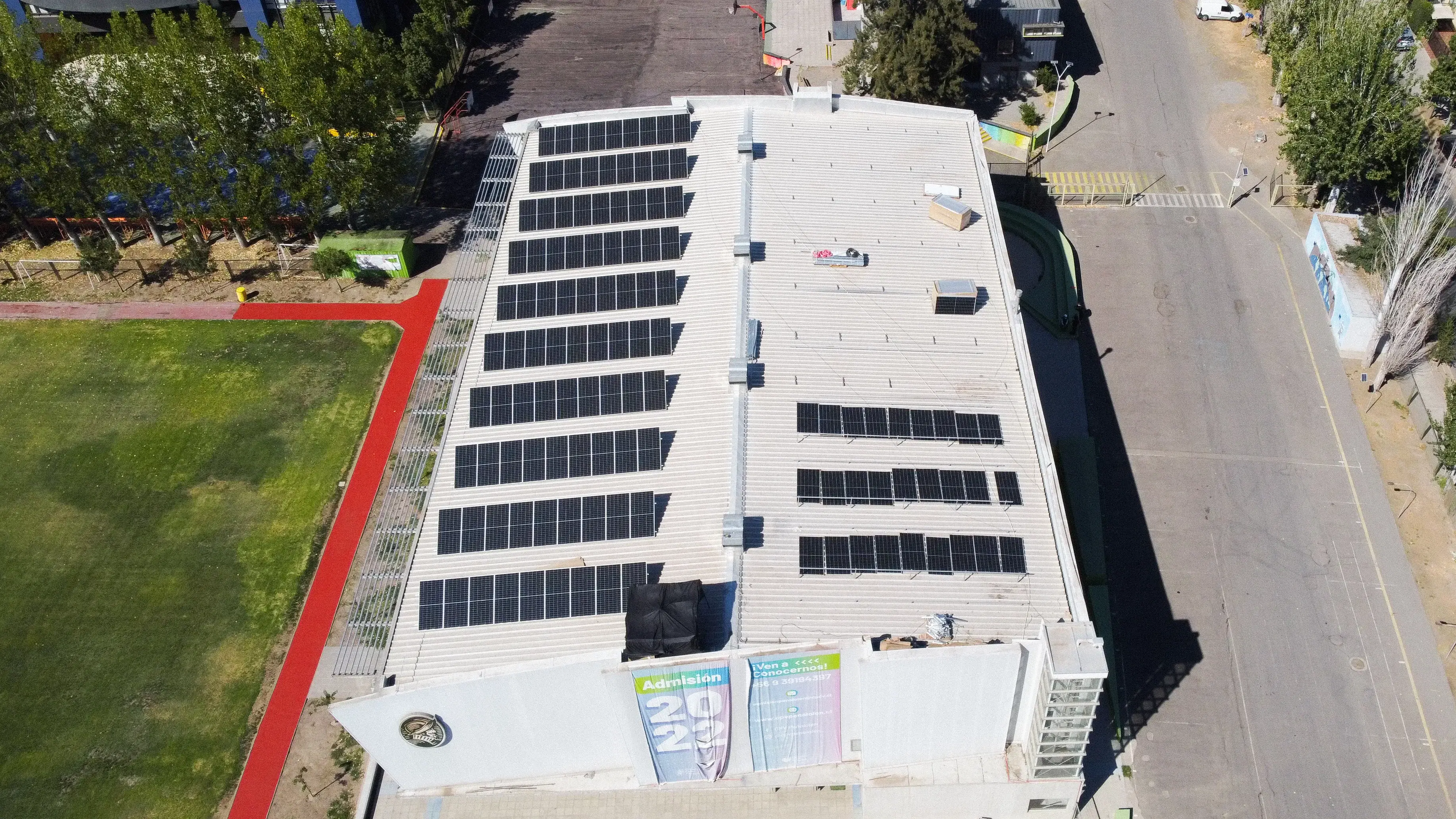 Instalación solar ISP School