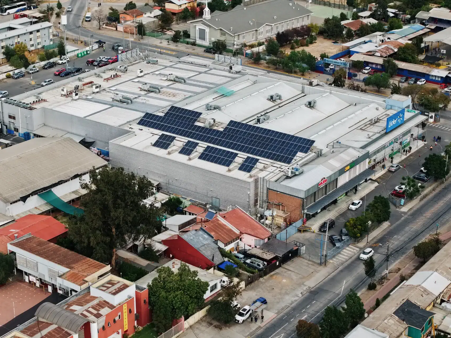 Proyecto de energía solar Lider Recreo