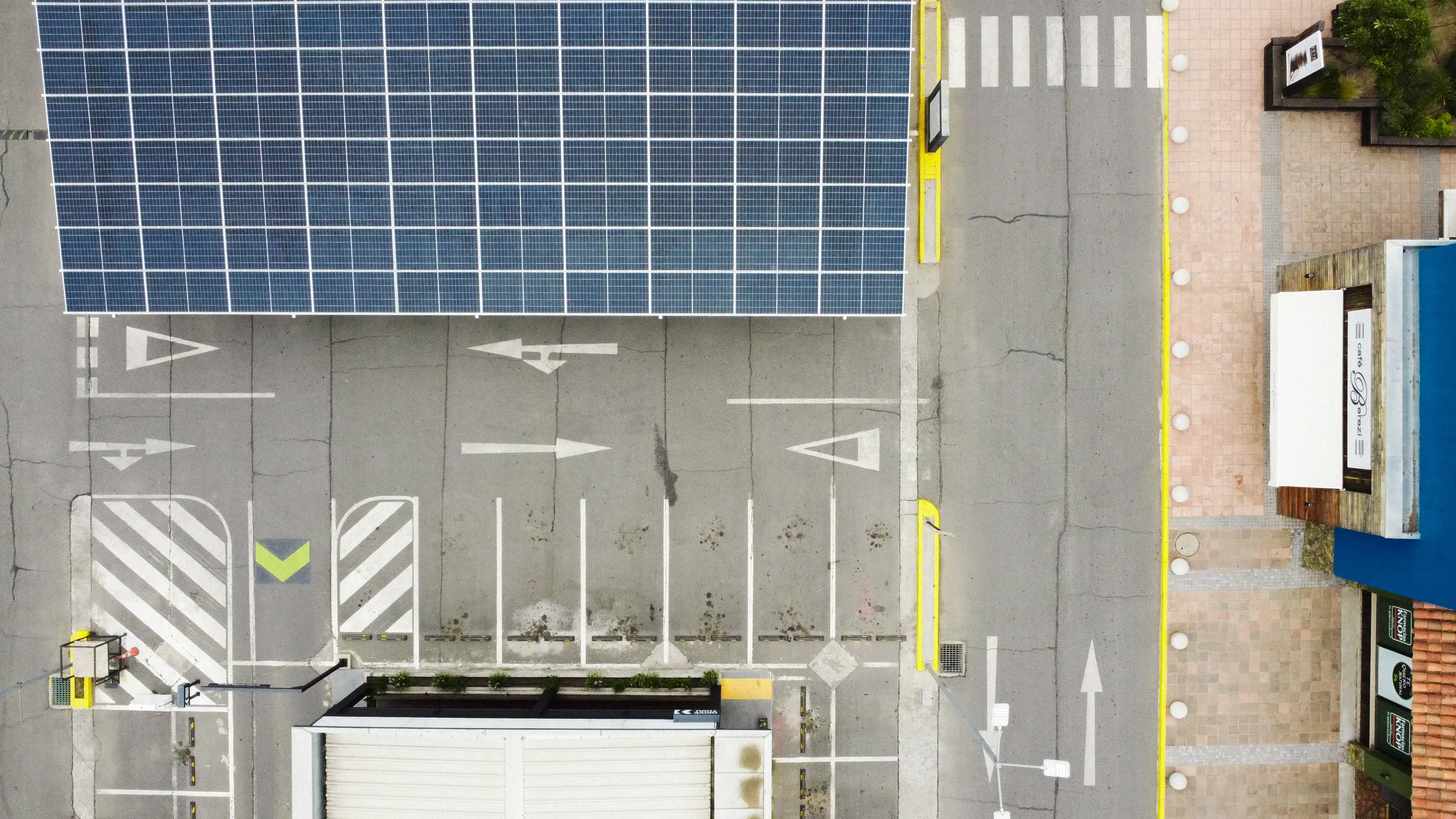 Instalación solar Paseo Parque – Etapa 2