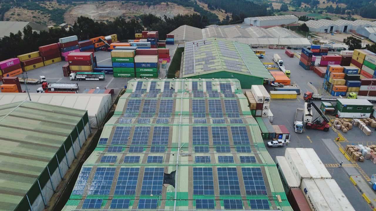 Instalación solar Puerto Columbo San Antonio II