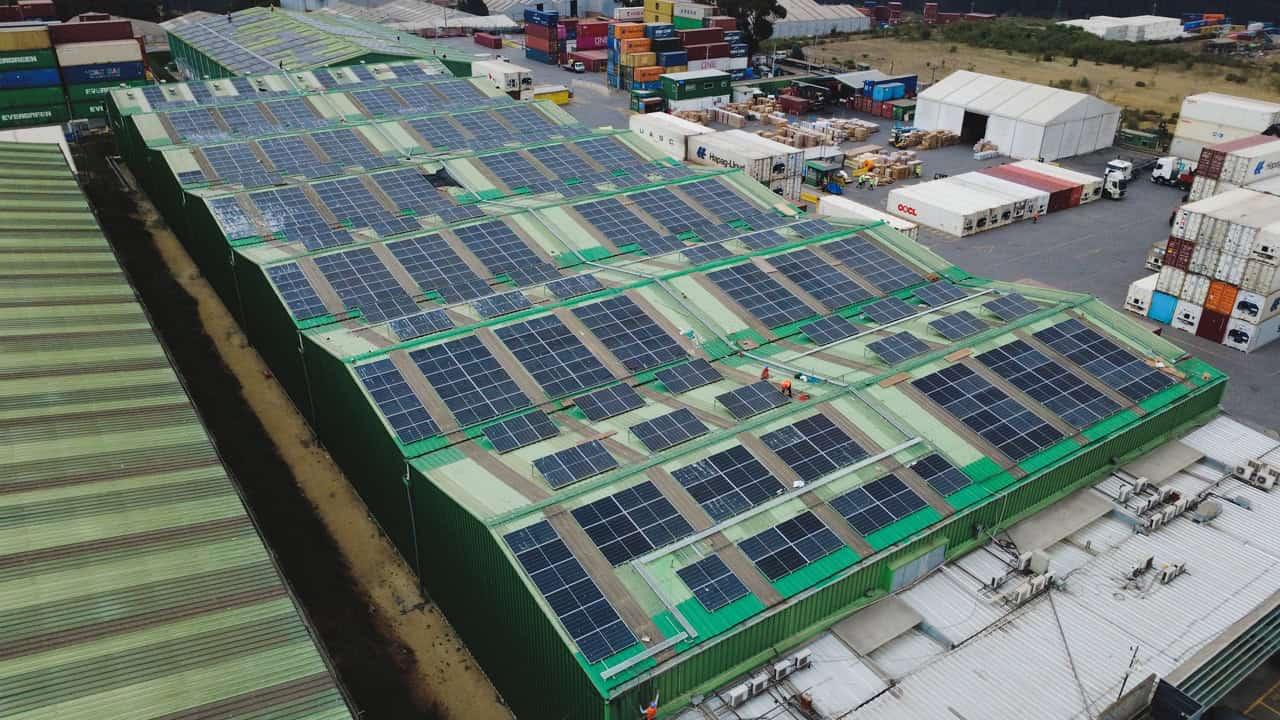 Instalación solar Puerto Columbo San Antonio II