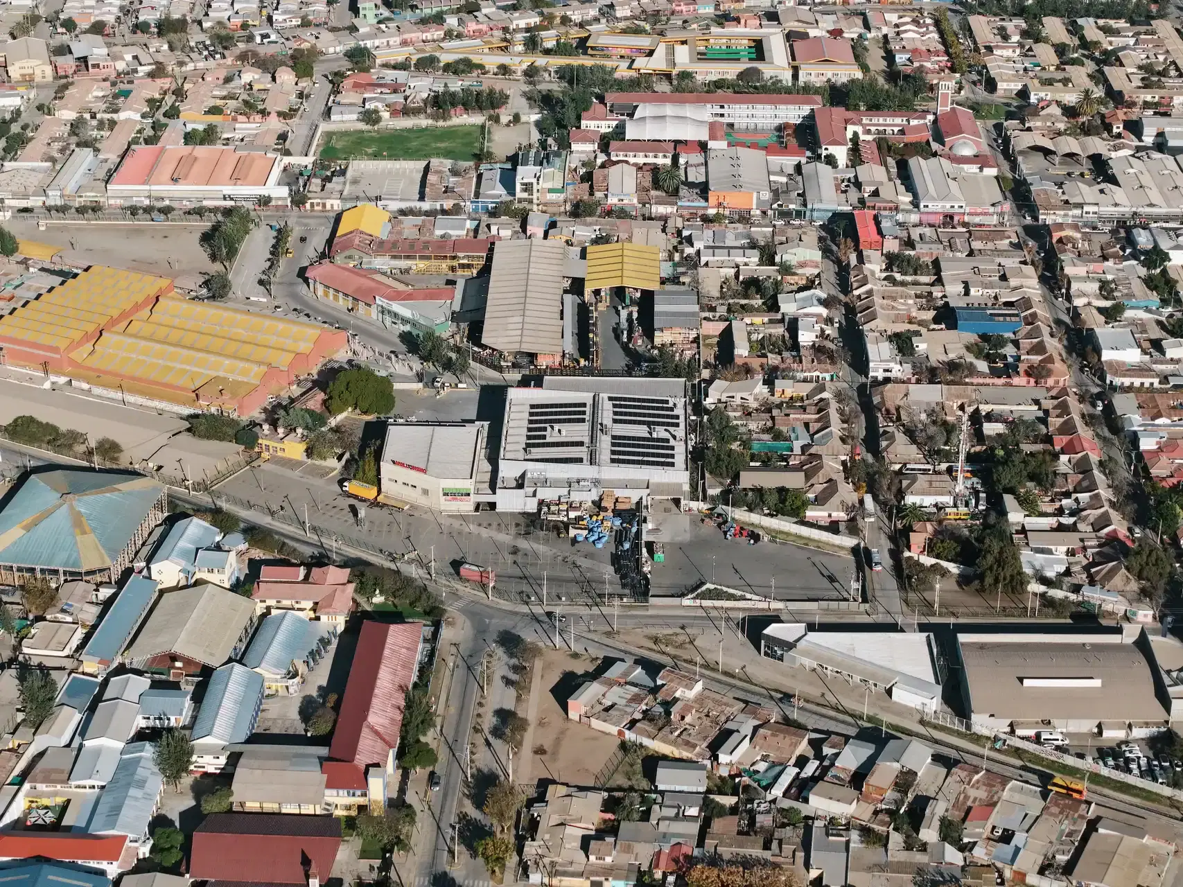 Instalación solar Supermercado Dabed