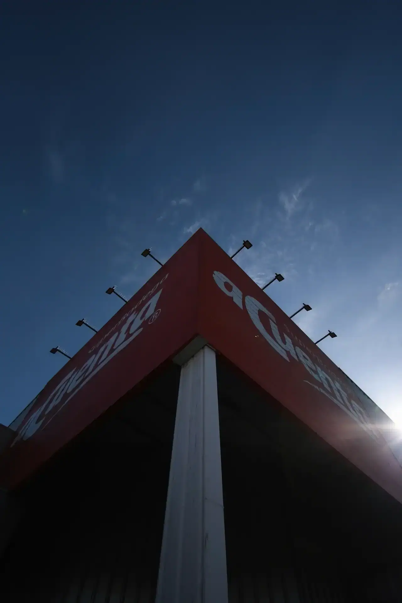 Instalación solar Supermercado Dabed