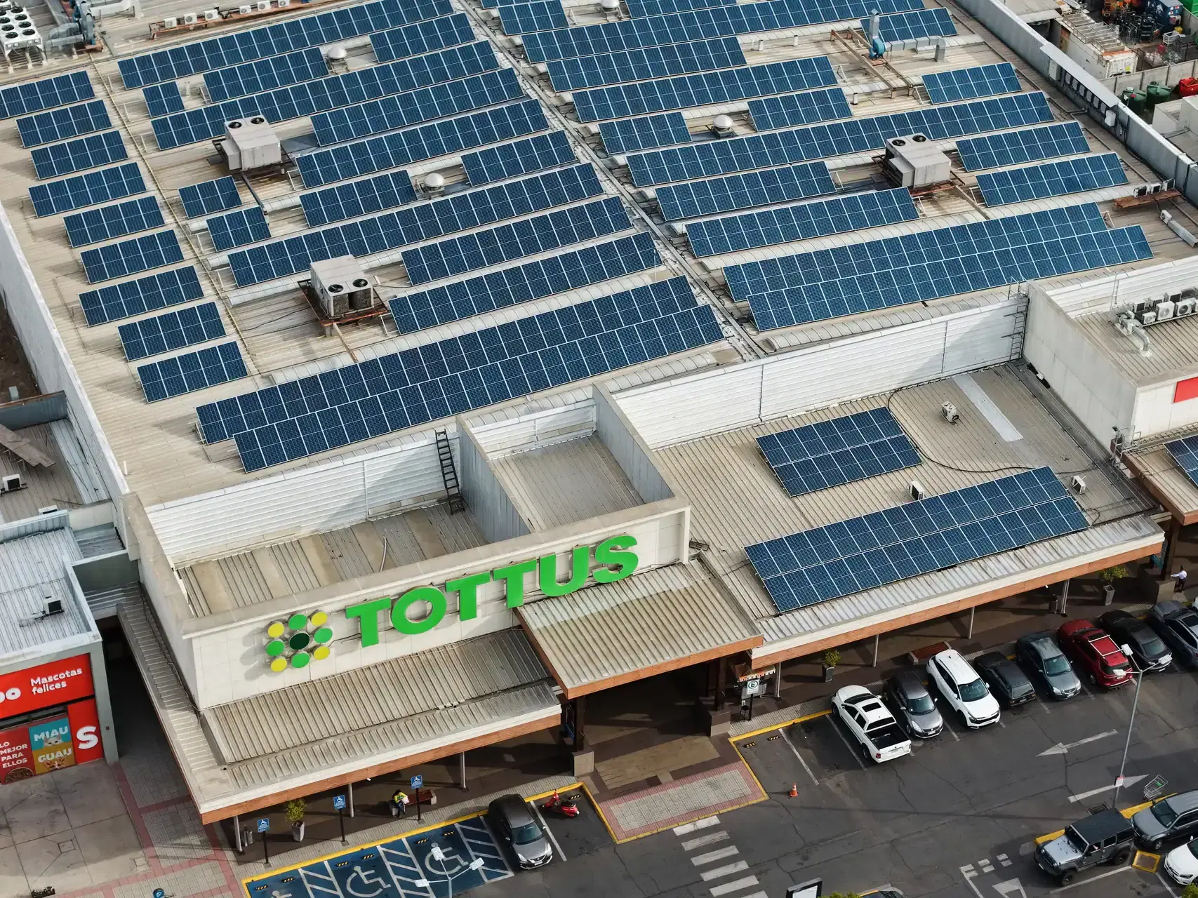 Instalación solar Tottus Machalí