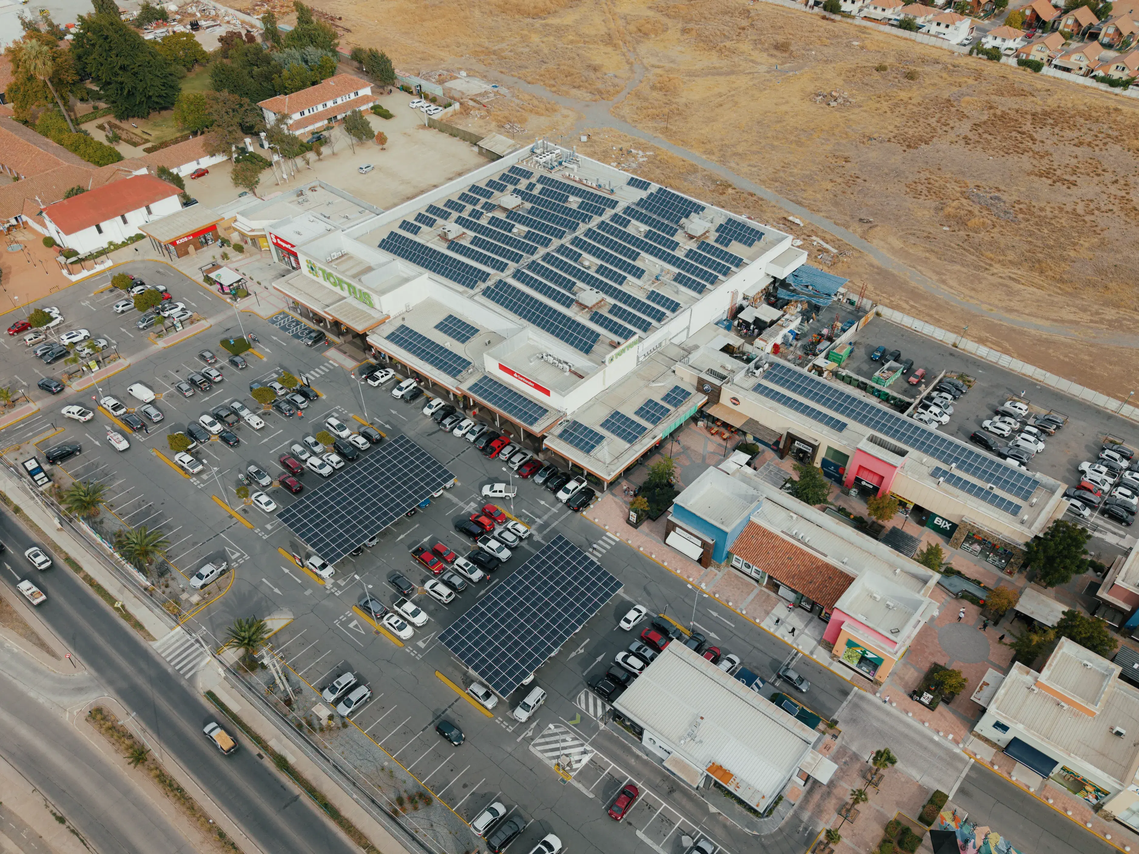 Instalación solar Tottus Machalí